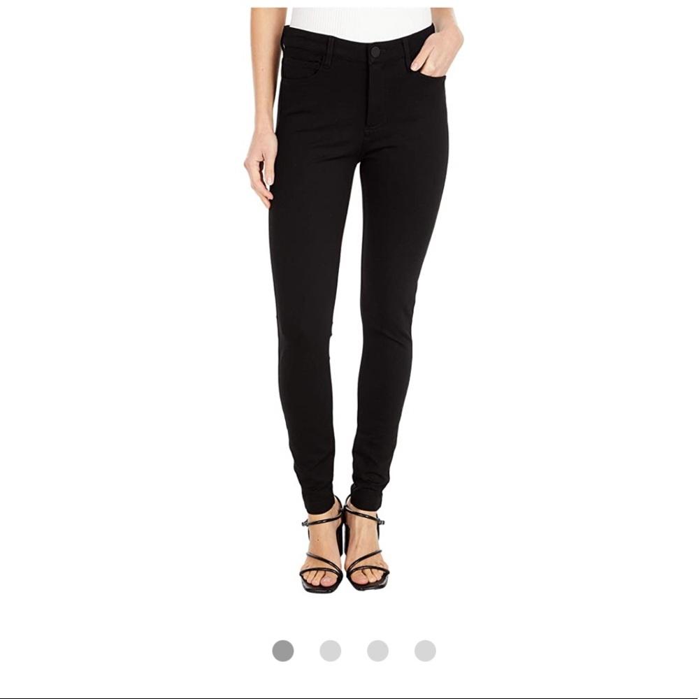 KUT • MIA Toothpick Skinny Jeans in Black • Size 0